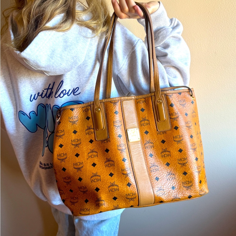 MCM Large Visetos Liz reversible tote